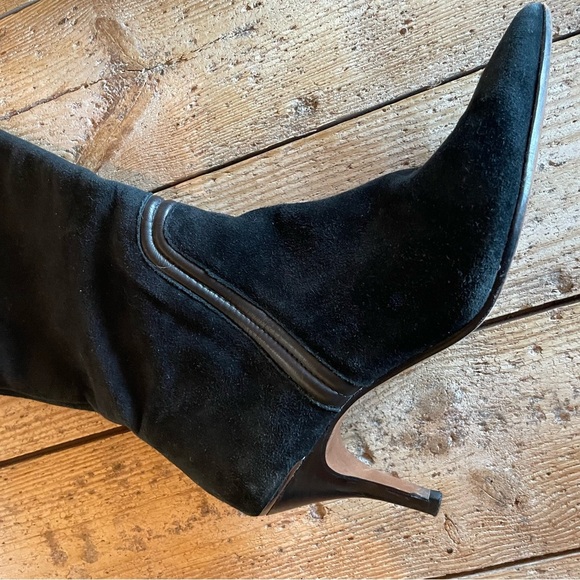 Donald J Pliner Black Suede Knee High Boots Size 8 - Picture 5 of 7